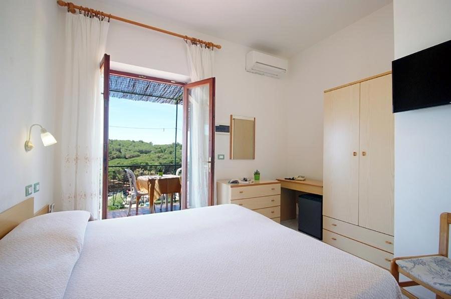 Hotel Alma Fetovaia Zewnętrze zdjęcie